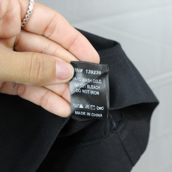 Tuckernuck Pomander Place Dress Small Finley Mini Black Feminine Summer Comfort - Picture 9 of 12